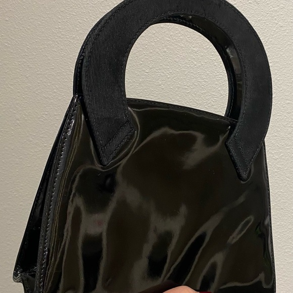 Salvatore Ferragamo Black Patent Leather Small Hand Bag Authentic Classic - Picture 14 of 16
